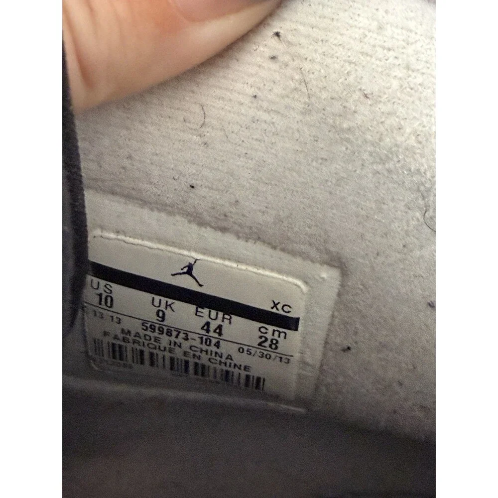 Air Jordan 1 Retro 89 'White Cement' Model 599873-104 Mens Size 10